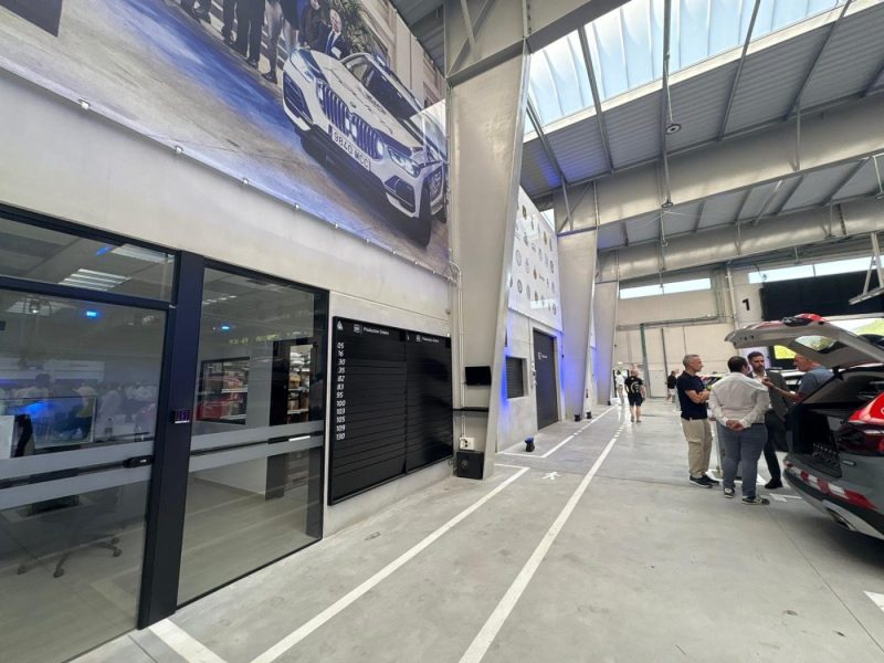 16 zona produccion oficinas vidriadas (1)